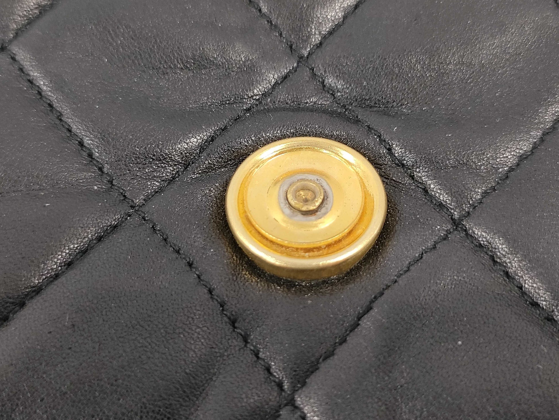 CHANEL Matelasse Chain Black Shoulder Bag