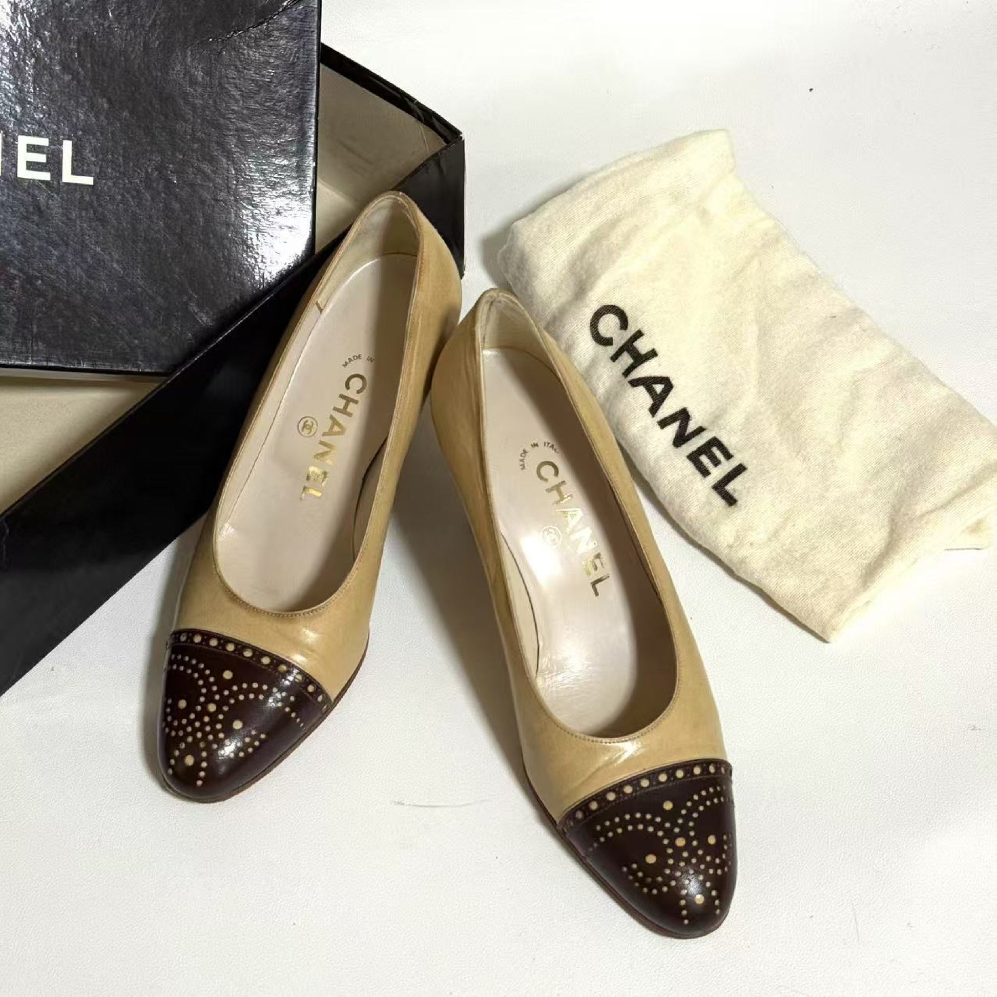 CHANEL CHANEL shoes size 36.5 pumps