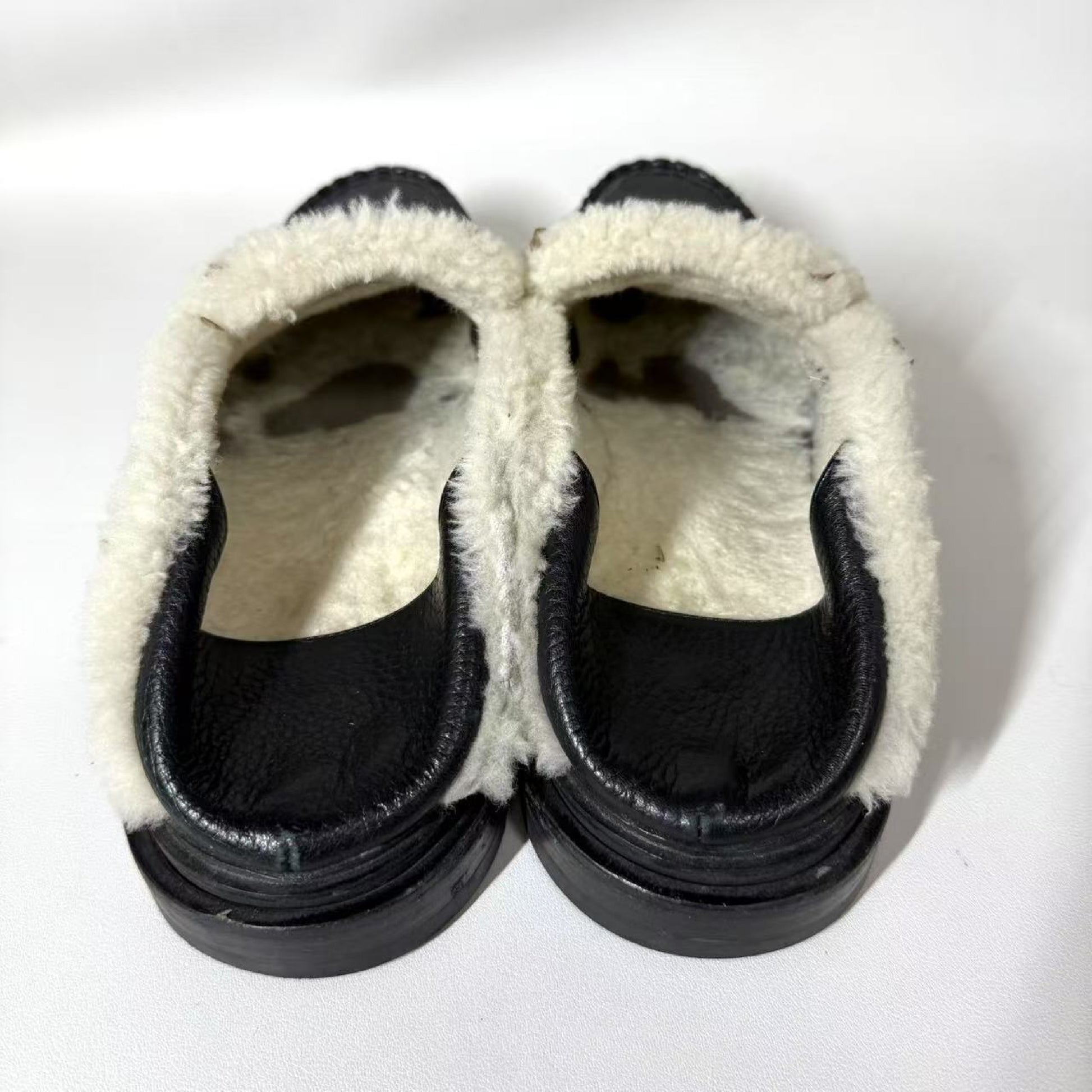 FENDI FENDI Shoes 8 Slippers