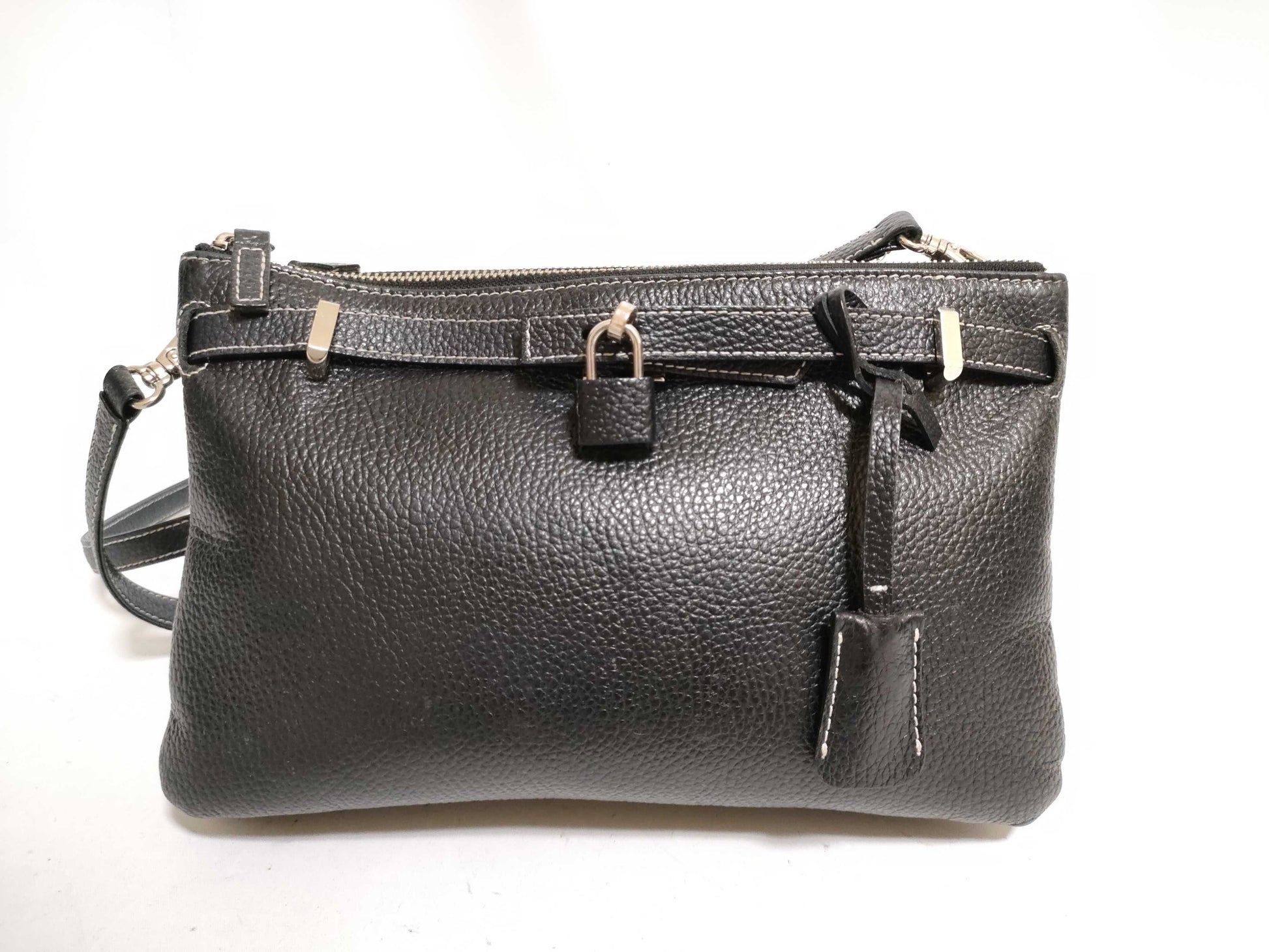 Den Hamano Leather Shoulder Bag