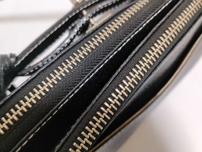 Den Hamano Leather Shoulder Bag