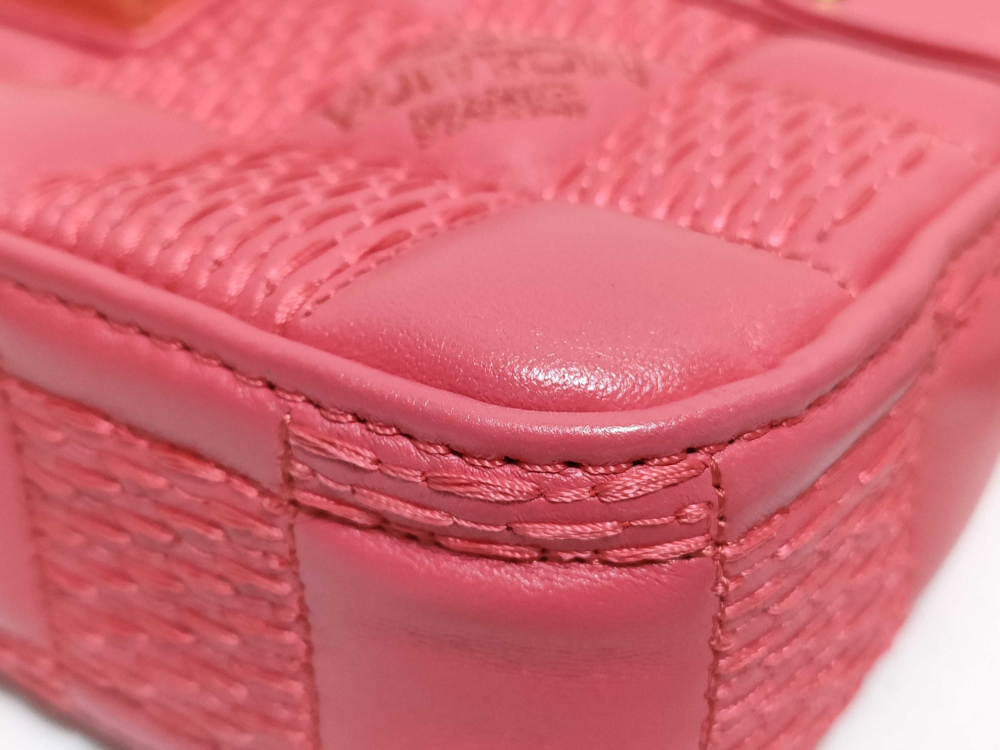 LOUIS VUITTON Damier Troca Leather Shoulder Bag M59049 Pink