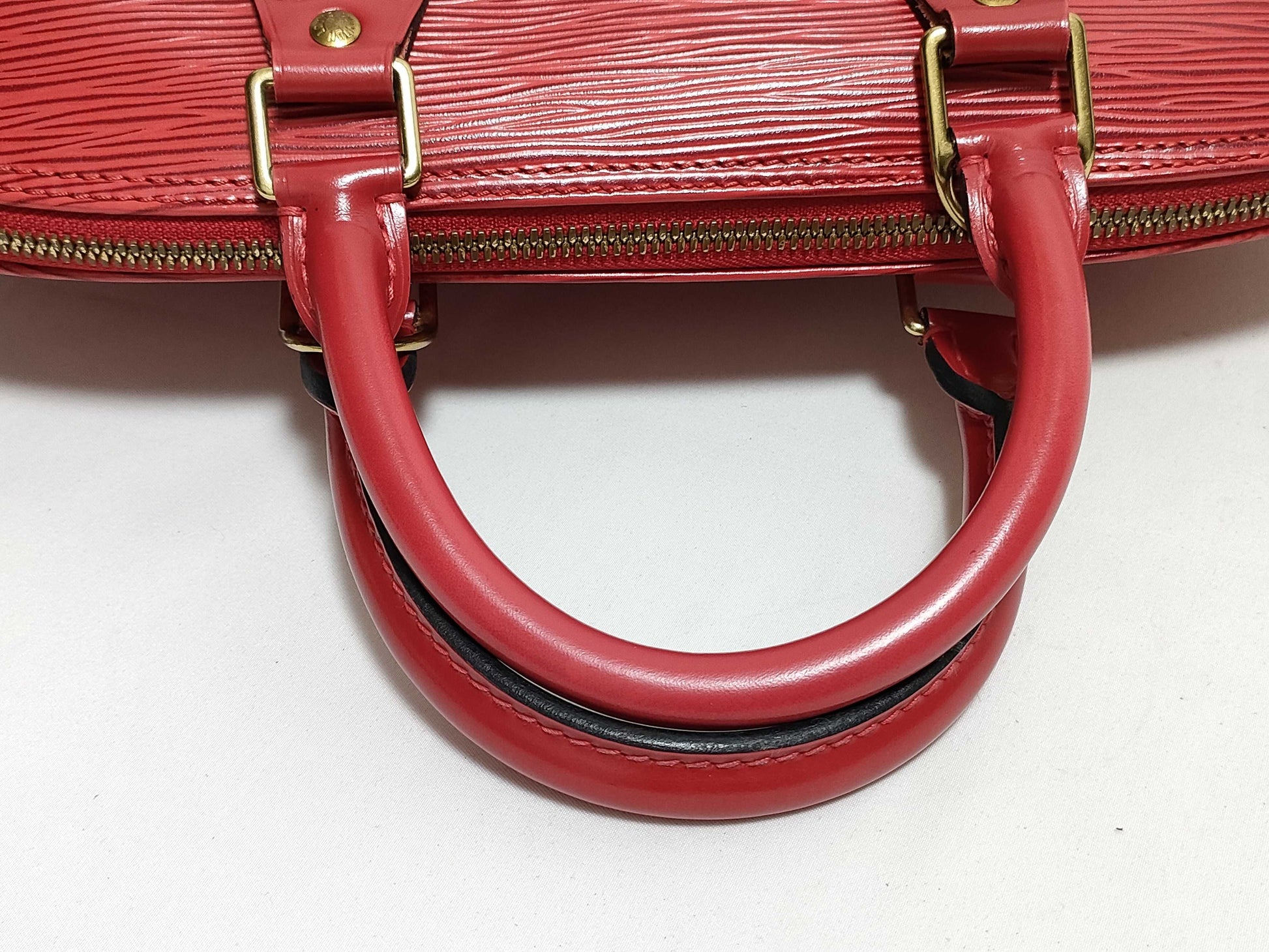 LOUIS VUITTON Epi LOUIS VUITTON M52147 Handbag