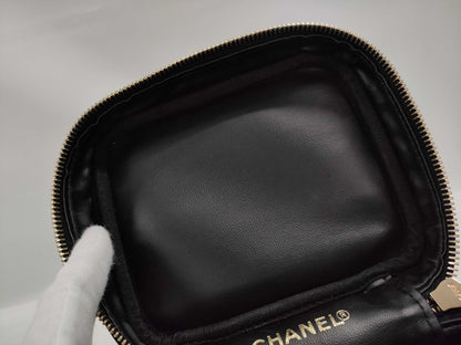 CHANEL Caviar Skin Coco Mark Vertical Vanity Handbag