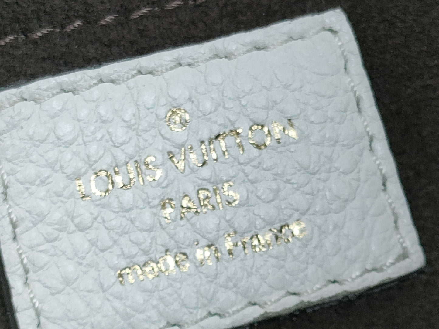 LOUIS VUITTON RFID Unverifiable Serial Unverifiable Mahina LOUIS VUITTON Louis Vuitton Mahina Solar PM Handbag