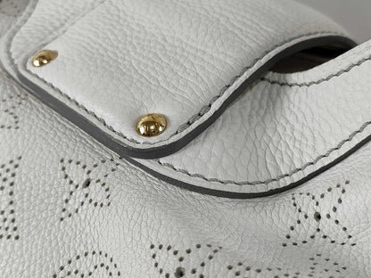 LOUIS VUITTON RFID Unverifiable Serial Unverifiable Mahina LOUIS VUITTON Louis Vuitton Mahina Solar PM Handbag