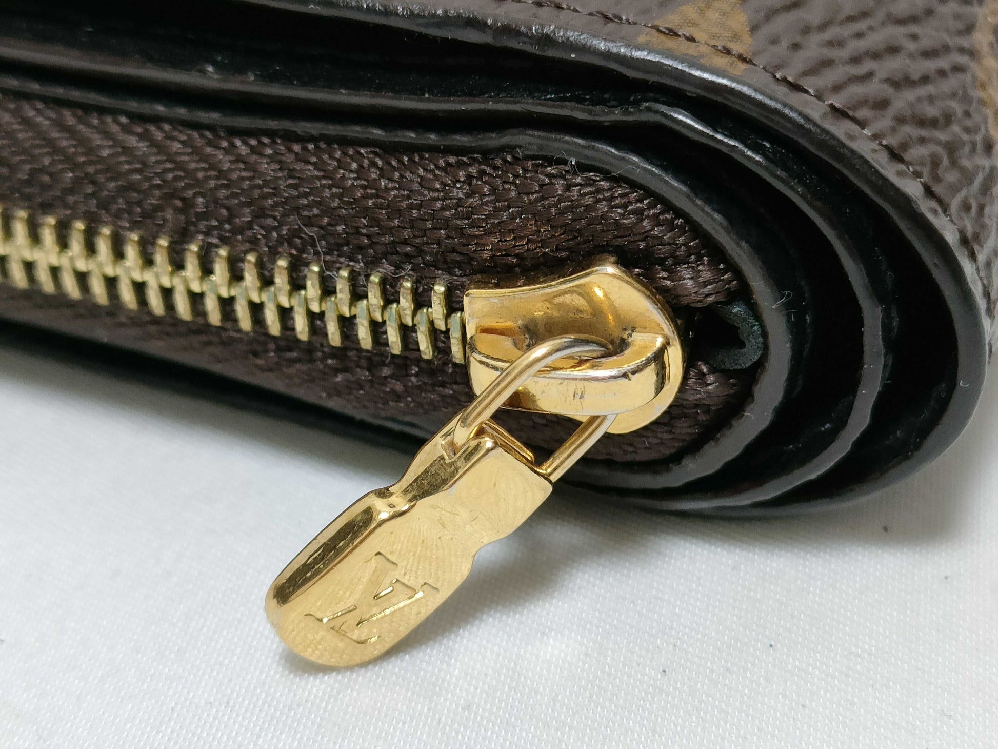 LOUIS VUITTON Monogram LOUIS VUITTON M81461 Wallet Wallet