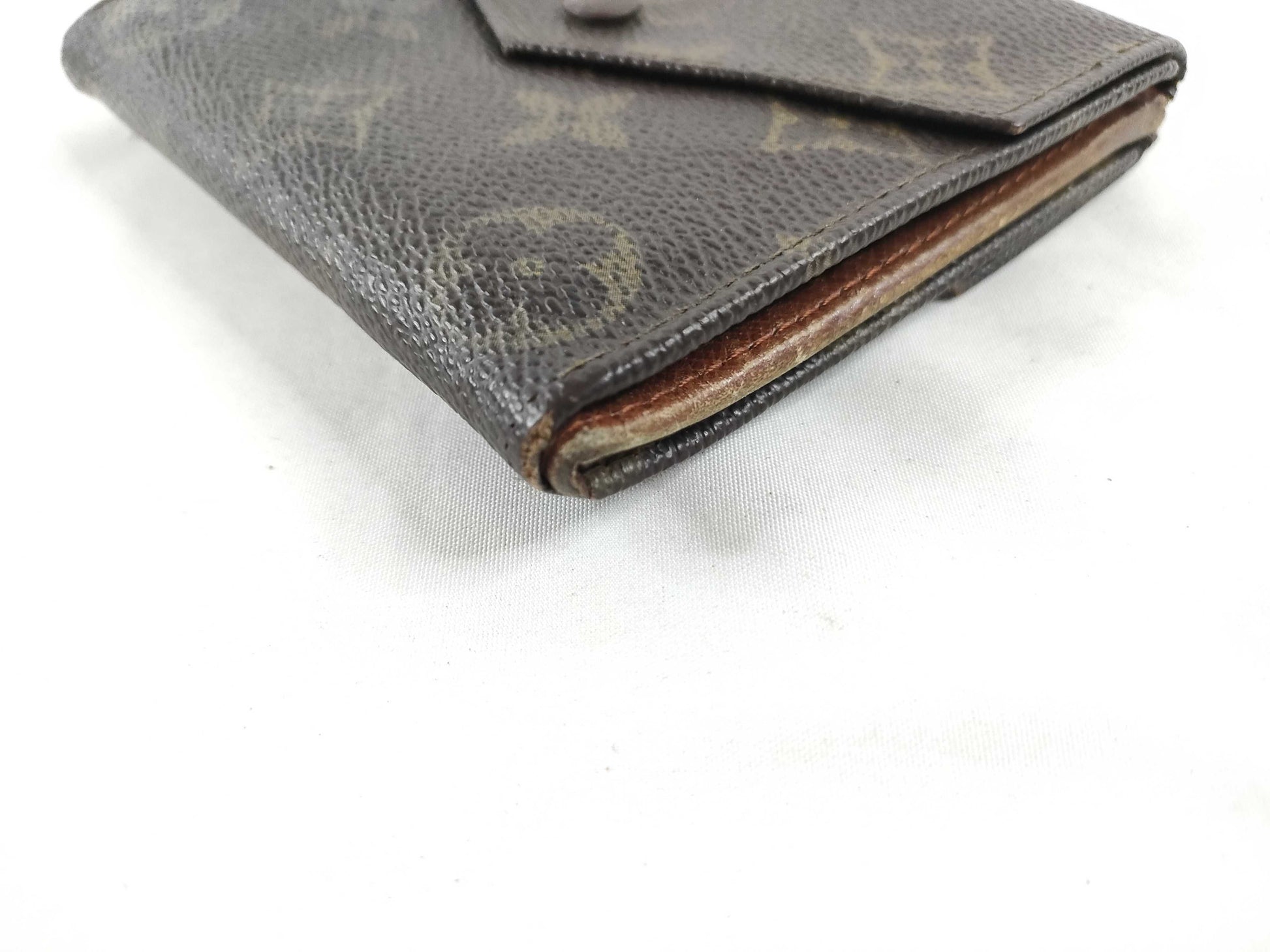 LOUIS VUITTON [Serial Number] Unidentified Monogram Louis Vuitton Monogram Monnaiebier Wallet