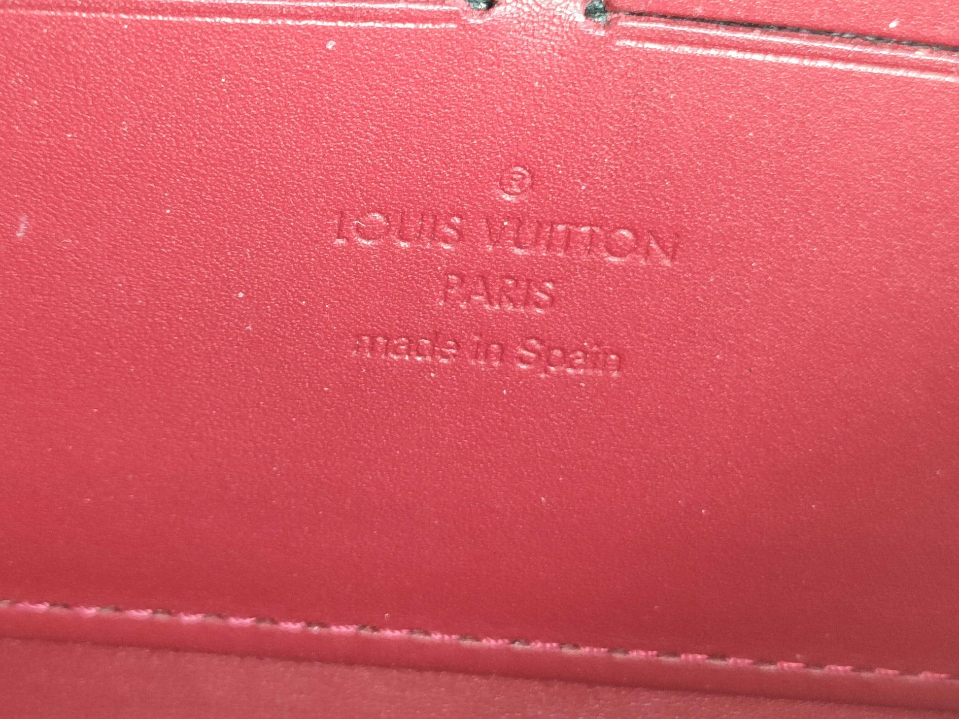 LOUIS VUITTON [Serial Number] Unconfirmed Vernis Louis Vuitton Vernis Zippy Wallet