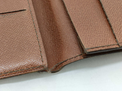 LOUIS VUITTON Monogram Louis Vuitton Monogram Wallet Billfold