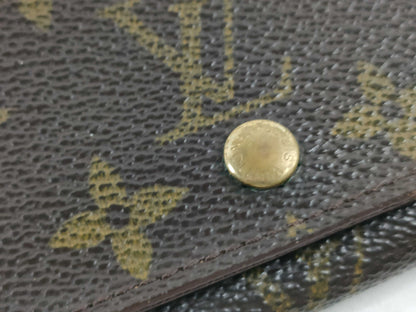LOUIS VUITTON Monogram Bifold Wallet