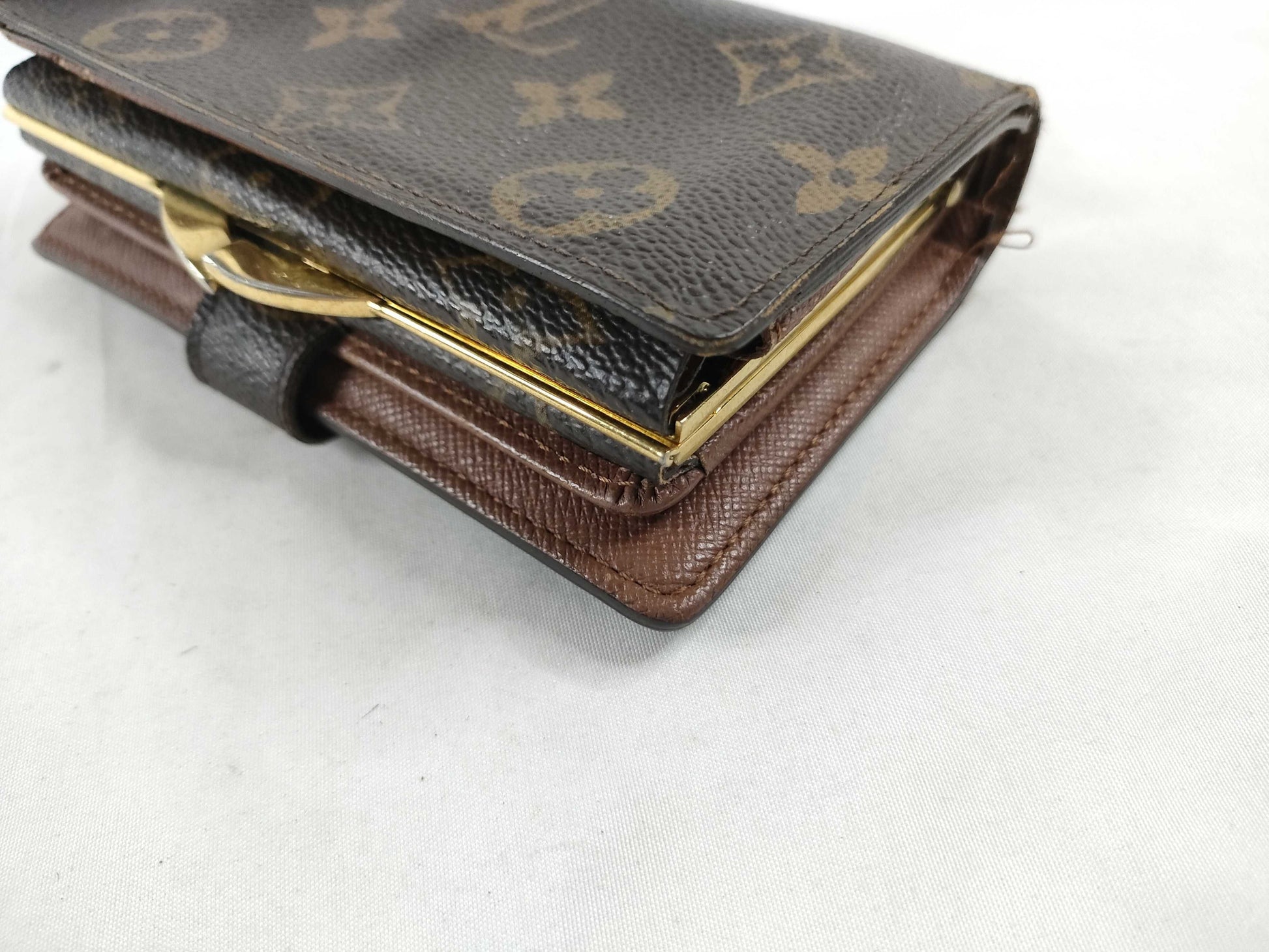 LOUIS VUITTON Monogram Louis Vuitton Wallet Monogram Viennois Wallet