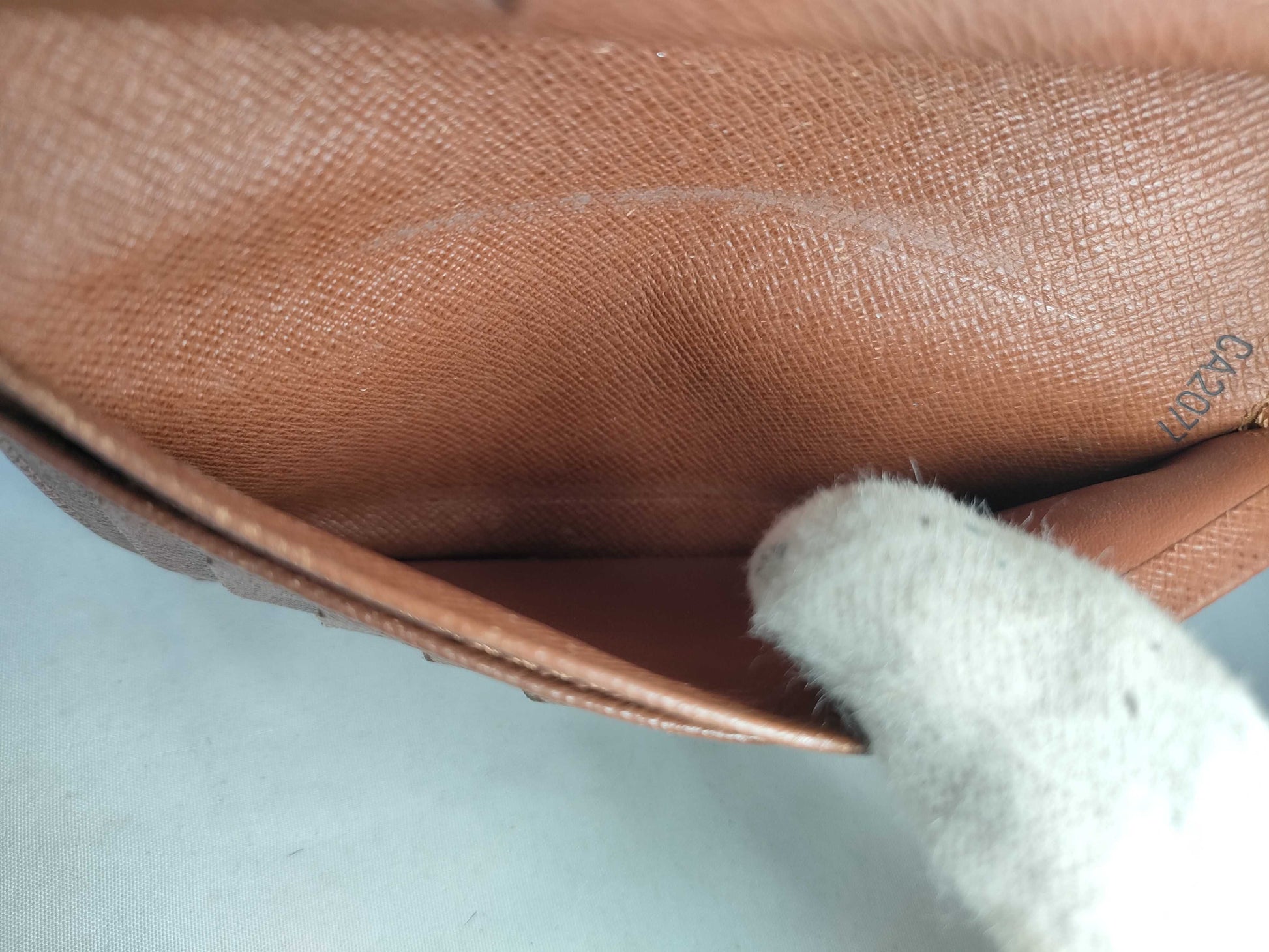 LOUIS VUITTON Monogram Louis Vuitton Wallet Monogram Viennois Wallet