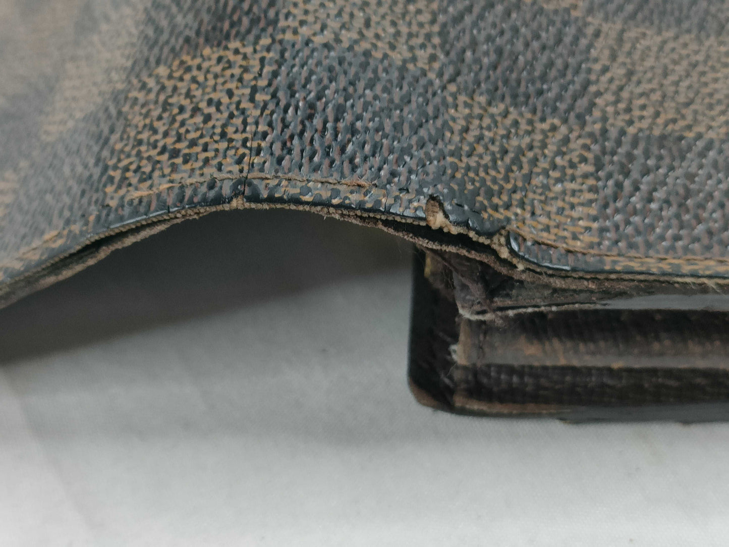 LOUIS VUITTON [Serial Number] CT1132 Damier Louis Vuitton Long Wallet Damier Zipper Wallet
