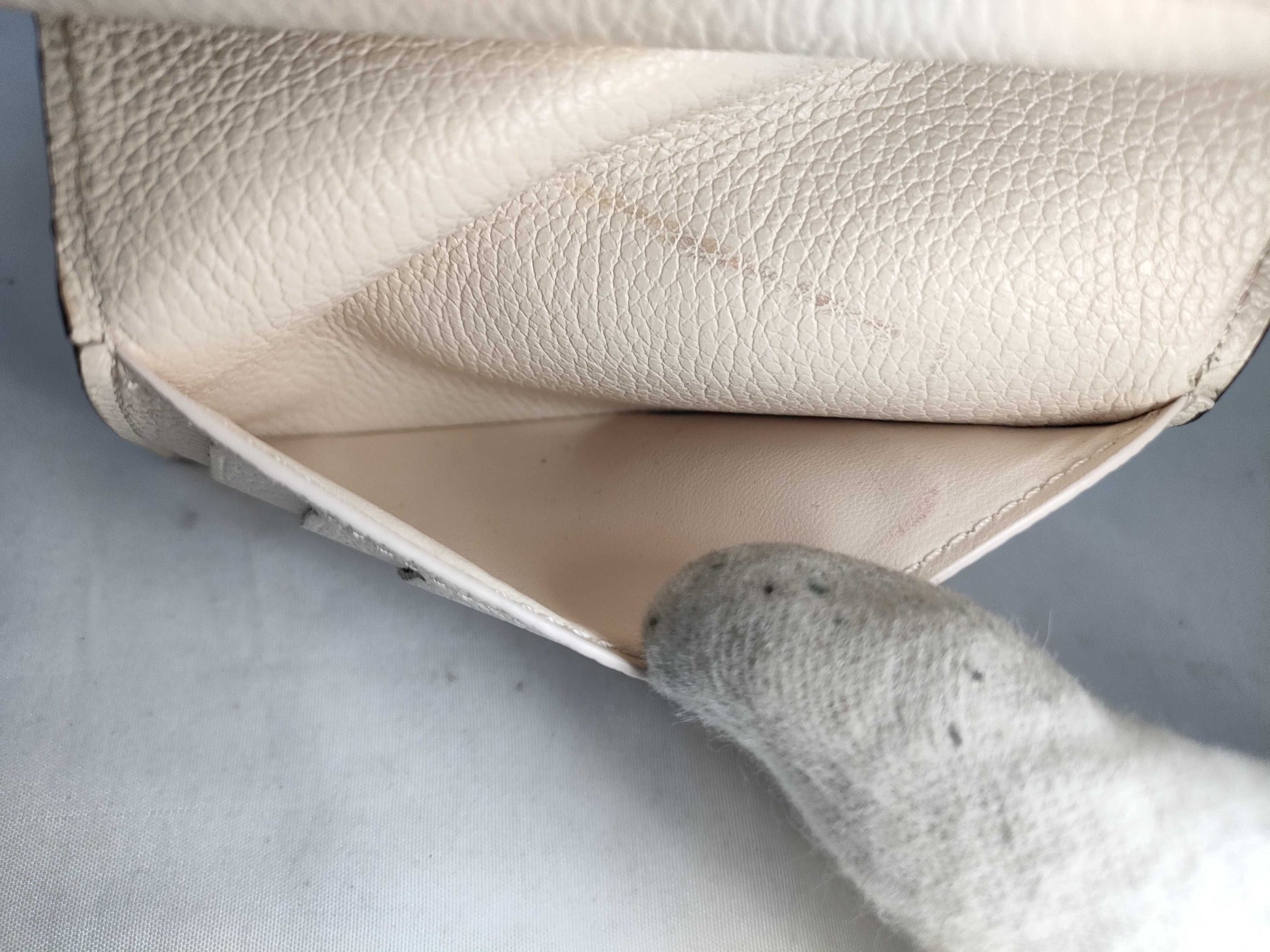LOUIS VUITTON [Serial Number] Unidentified Monogram Empreinte Wallet, Beige