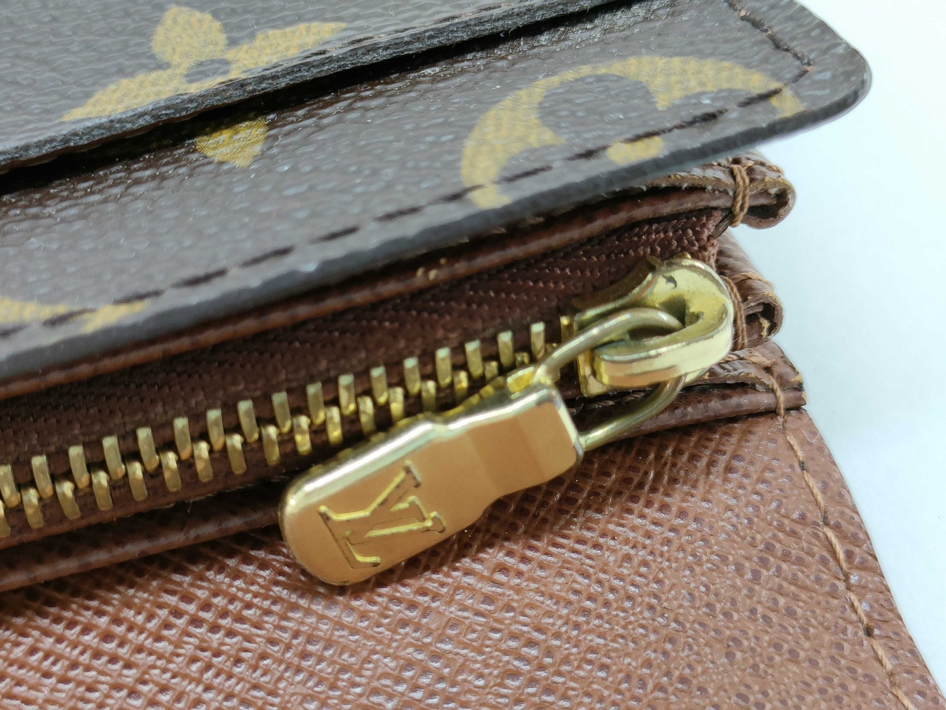 LOUIS VUITTON Monogram Louis Vuitton Wallet Monogram Long Wallet