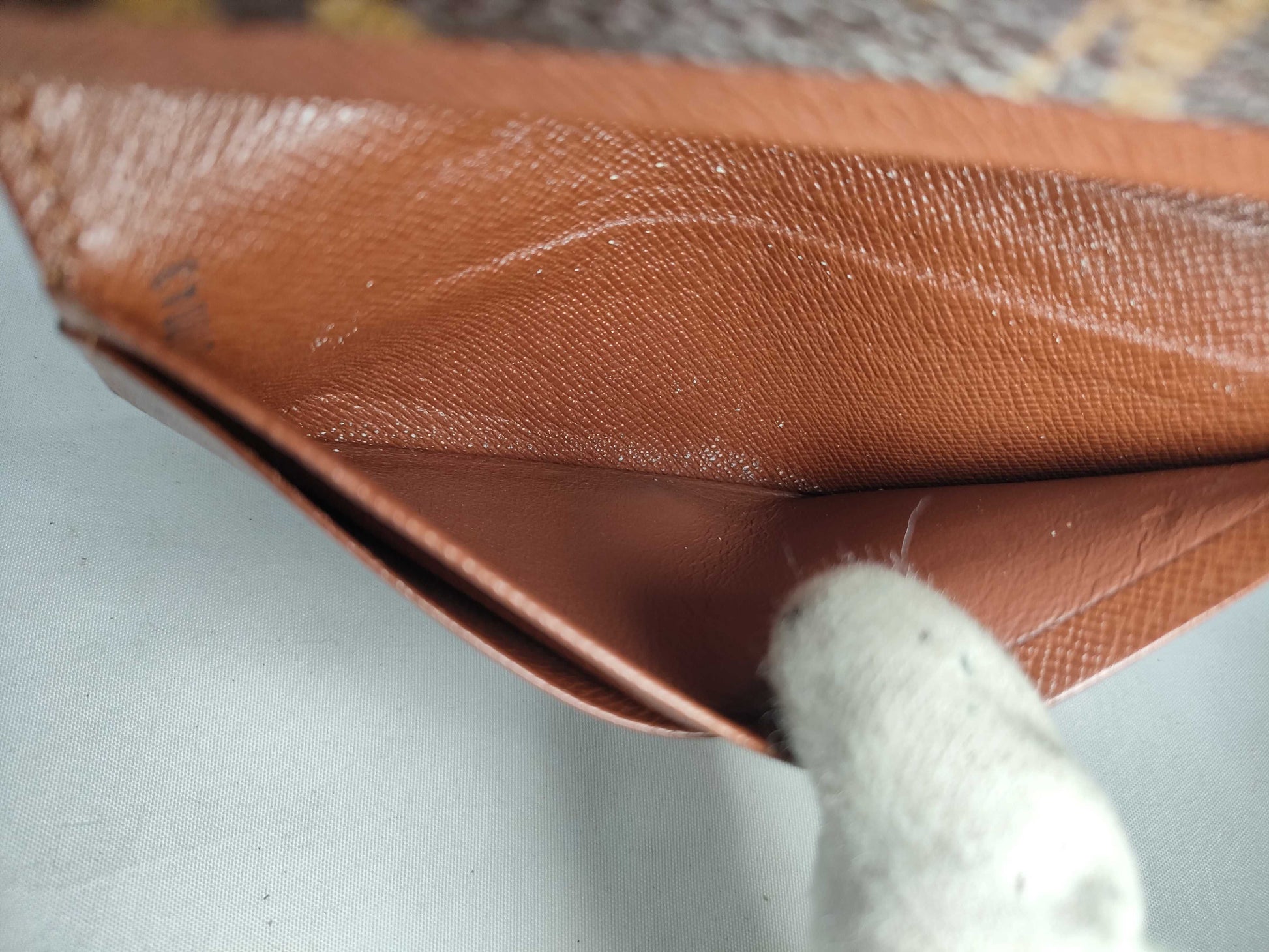 LOUIS VUITTON [Serial Number] CT0043 Monogram Louis Vuitton Wallet Monogram Bifold Wallet