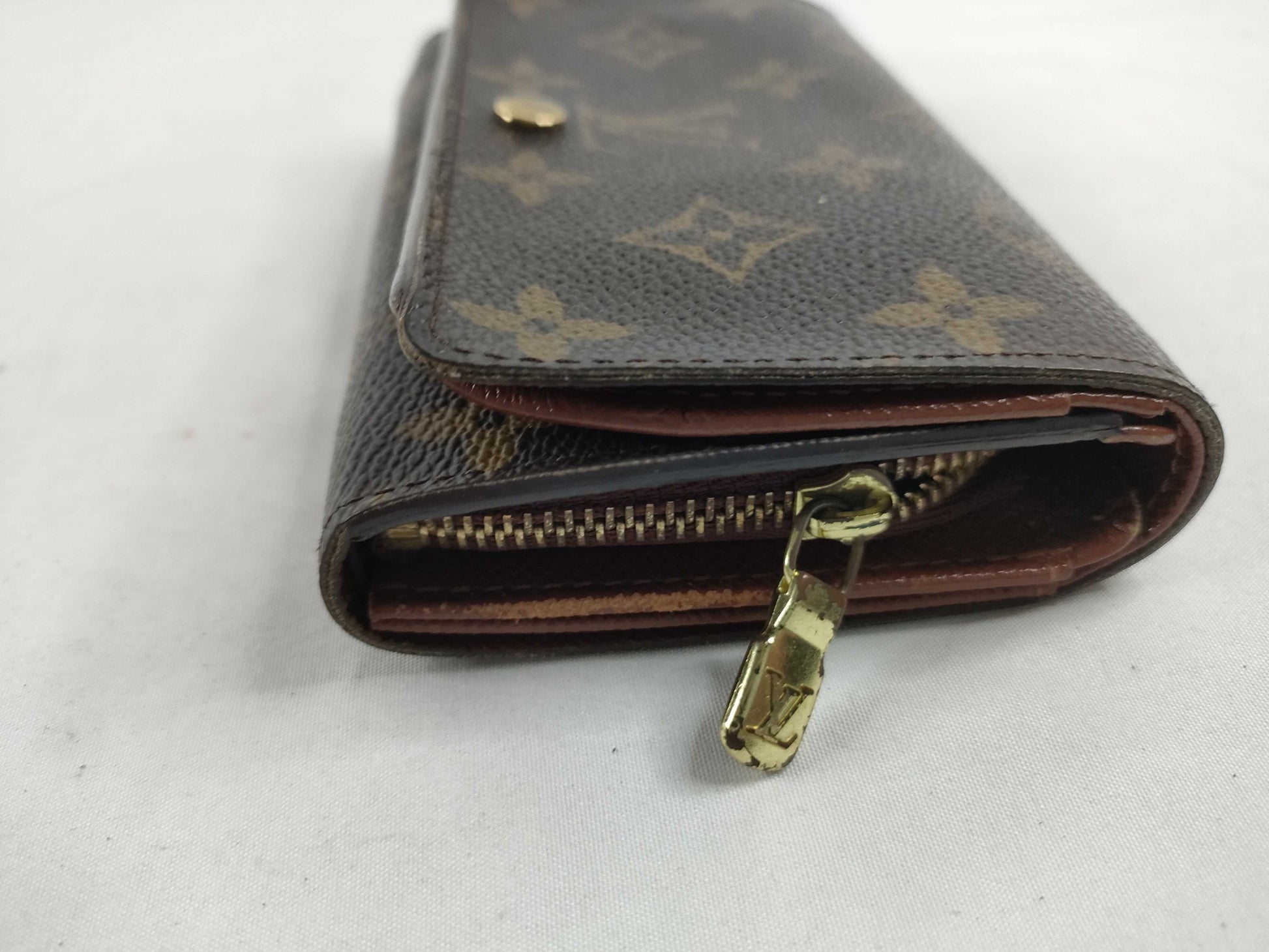 LOUIS VUITTON [Serial Number] CT0043 Monogram Louis Vuitton Wallet Monogram Bifold Wallet