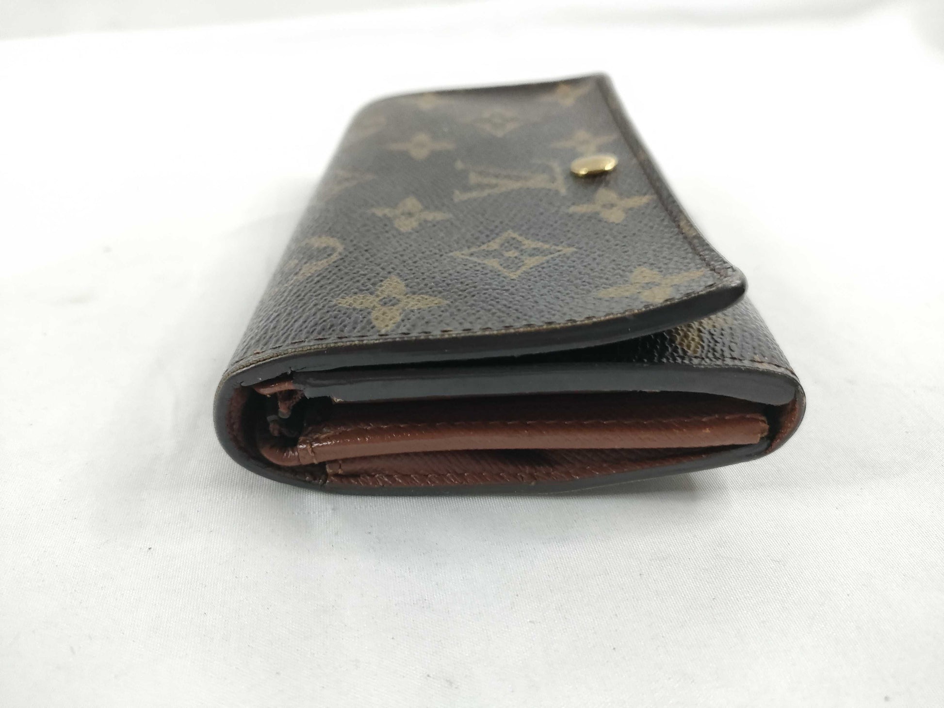 LOUIS VUITTON [Serial Number] CT0043 Monogram Louis Vuitton Wallet Monogram Bifold Wallet