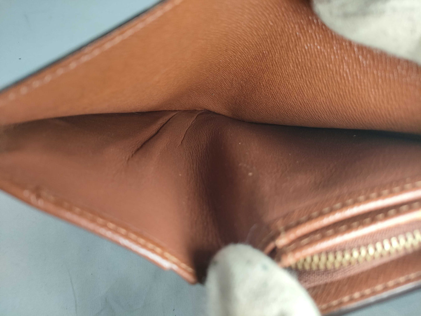LOUIS VUITTON [Serial Number] CT0043 Monogram Louis Vuitton Wallet Monogram Bifold Wallet