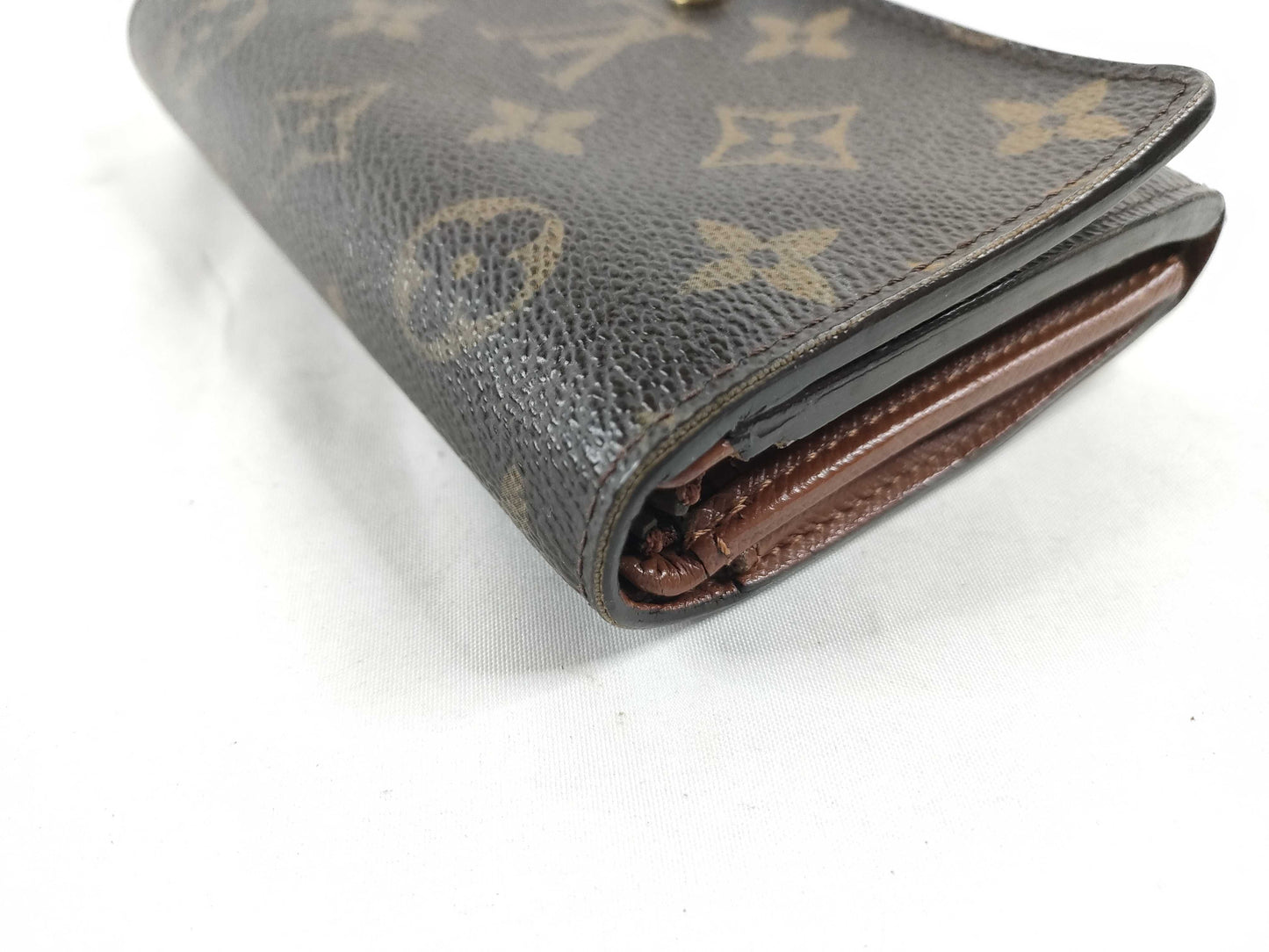 LOUIS VUITTON [Serial Number] CT0043 Monogram Louis Vuitton Wallet Monogram Bifold Wallet