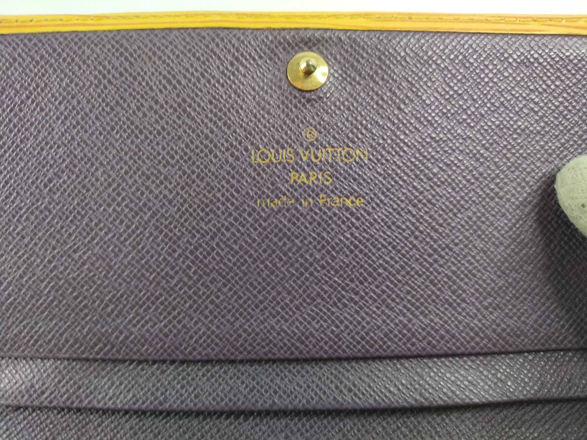 LOUIS VUITTON [Serial Number] SR0082 Epi Leather Bifold Wallet in Yellow