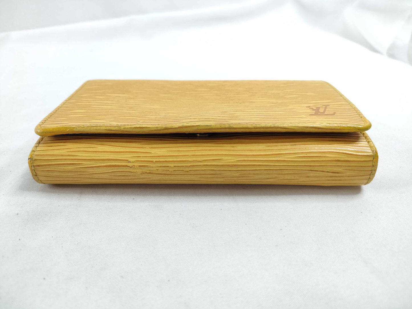 LOUIS VUITTON [Serial Number] SR0082 Epi Leather Bifold Wallet in Yellow
