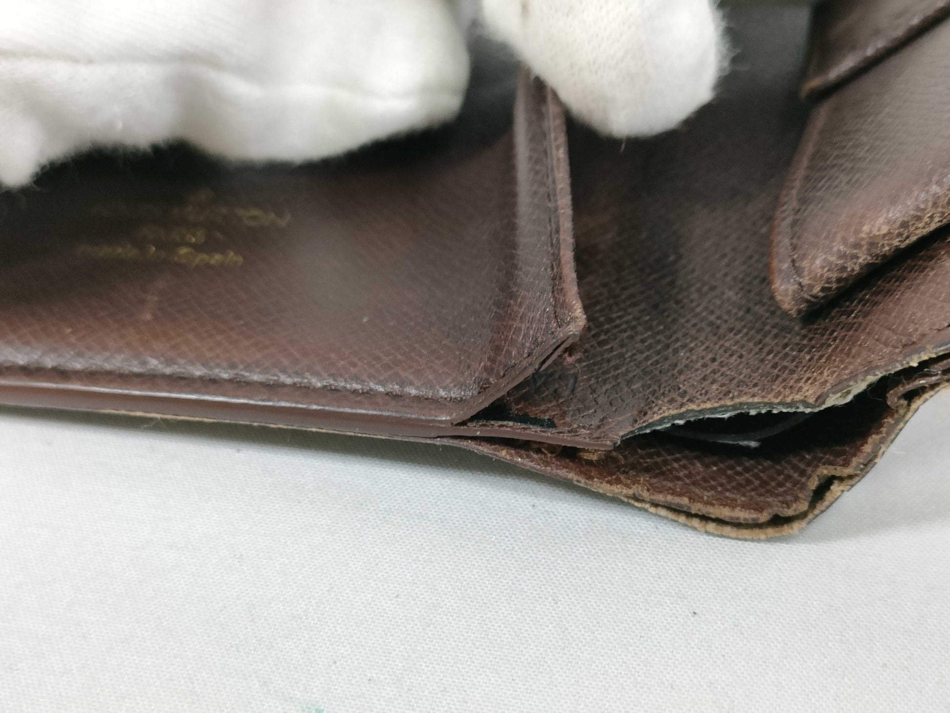 LOUIS VUITTON RFID Unverifiable CA0966 Damier Louis Vuitton Wallet Damier Bifold Wallet