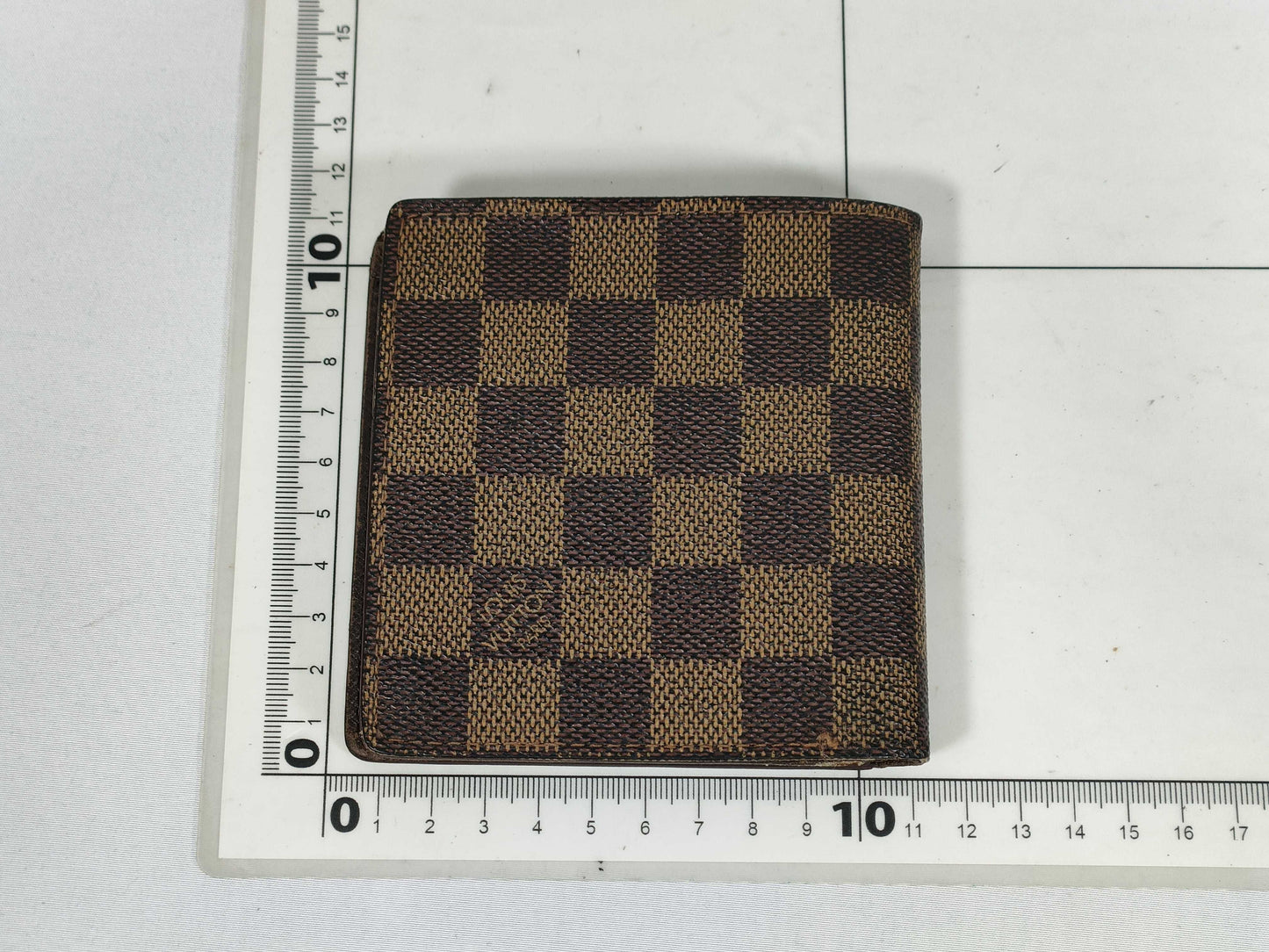 LOUIS VUITTON RFID Unverifiable CA0966 Damier Louis Vuitton Wallet Damier Bifold Wallet
