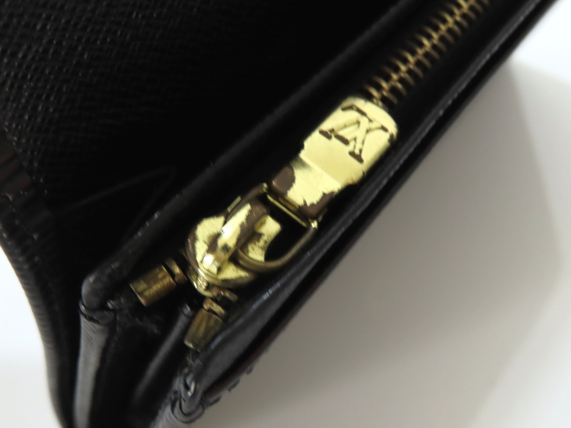 LOUIS VUITTON Epi Leather Bifold Wallet in Black
