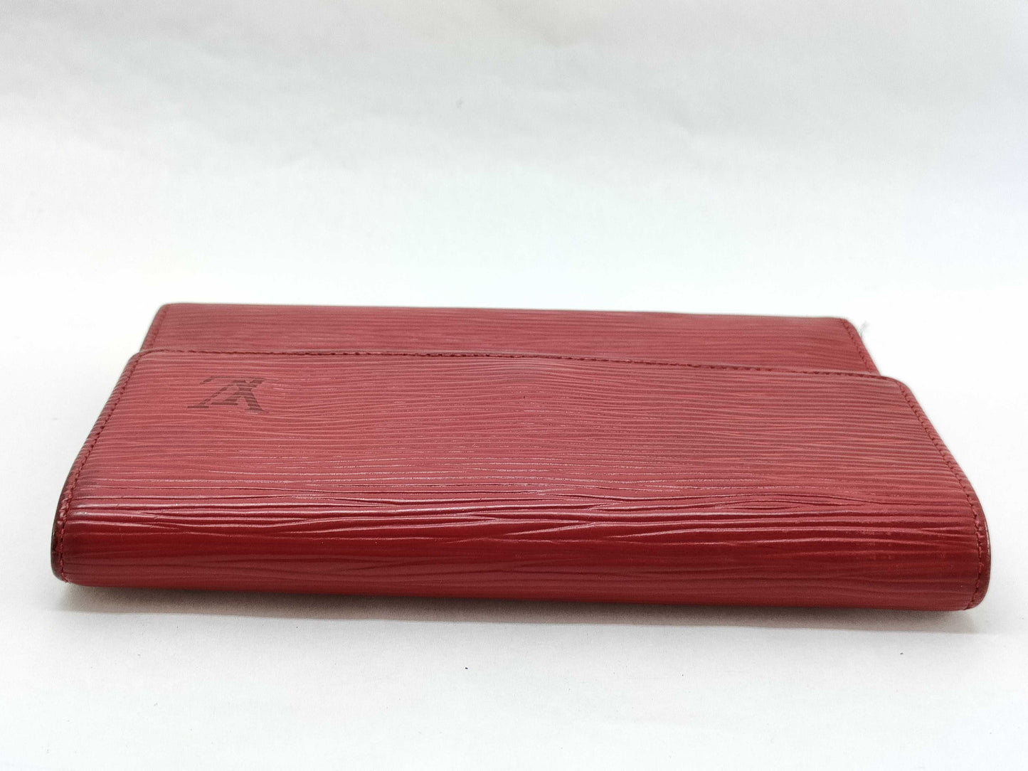 LOUIS VUITTON Epi Louis Vuitton Wallet Epi Tri-fold Wallet