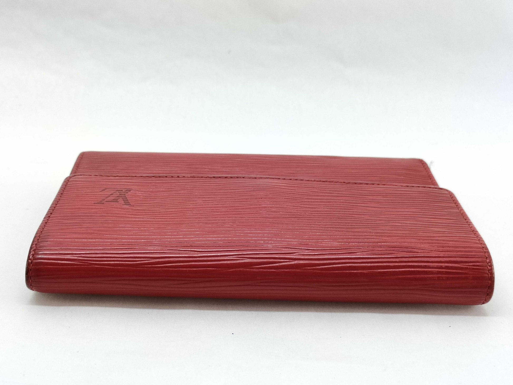 LOUIS VUITTON Epi Louis Vuitton Wallet Epi Tri-fold Wallet