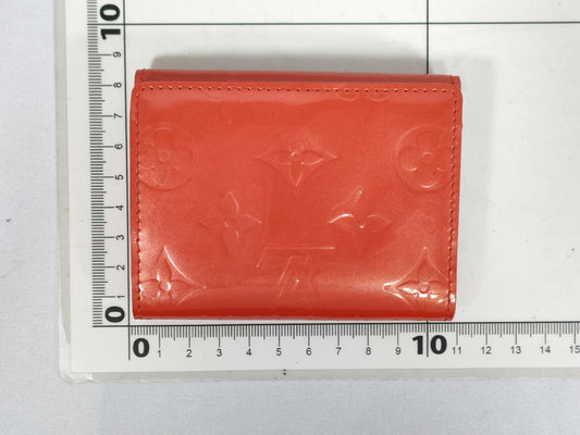 LOUIS VUITTON Vernis Vuitton Wallet Vernis Red Wallet