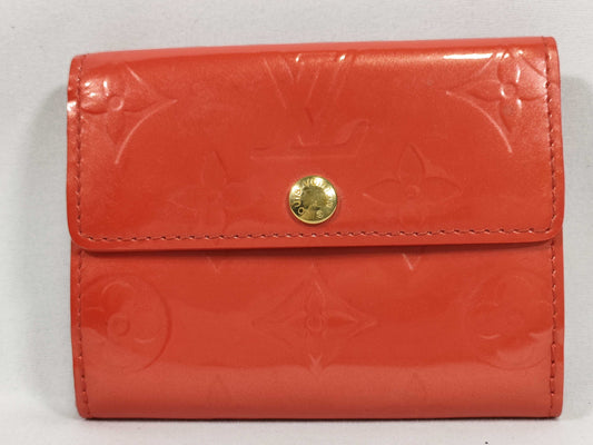 LOUIS VUITTON Vernis Vuitton Wallet Vernis Red Wallet