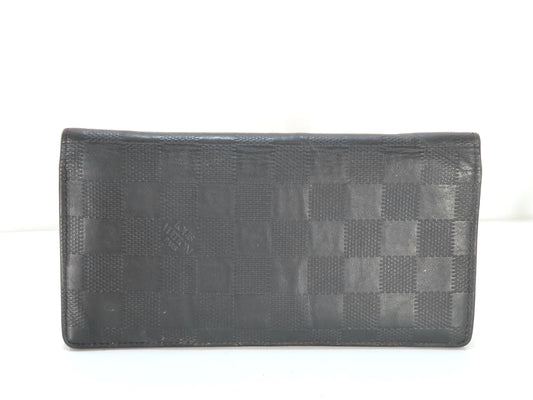 LOUIS VUITTON Damier Graphite Wallet