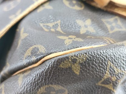 LOUIS VUITTON RFID Unverifiable 893FC Monogram Louis Vuitton Saumur 43 Monogram Shoulder Bag
