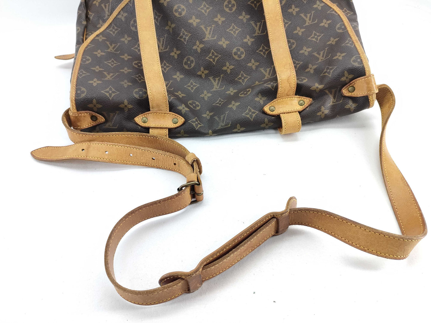 LOUIS VUITTON RFID Unverifiable 893FC Monogram Louis Vuitton Saumur 43 Monogram Shoulder Bag