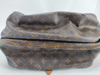 LOUIS VUITTON RFID verification failed. AR0990 Monogram Saumur Shoulder Bag.
