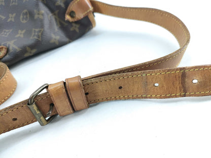 LOUIS VUITTON RFID verification failed. AR0990 Monogram Saumur Shoulder Bag.