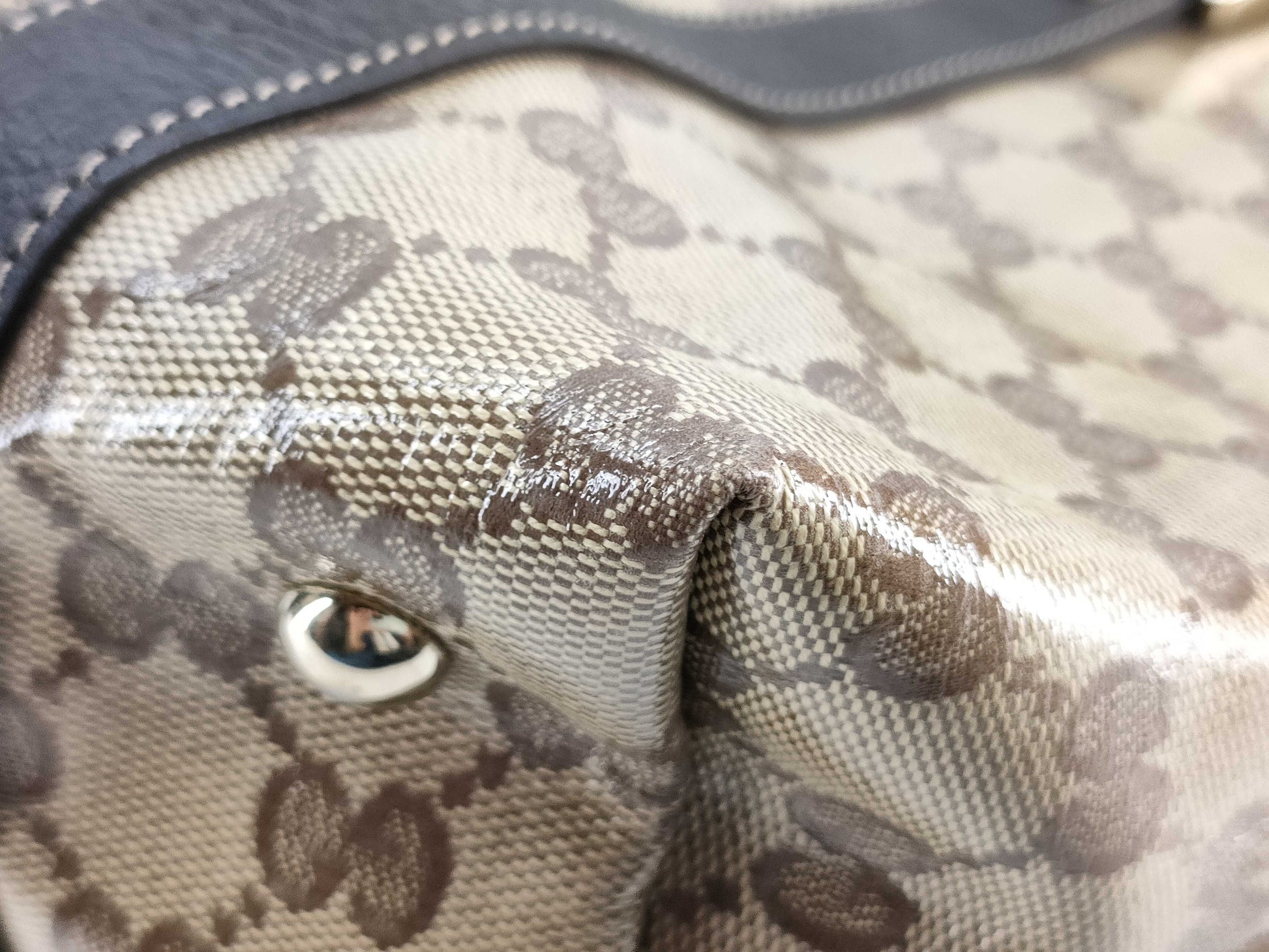 GUCCI GG Supreme Tote Bag