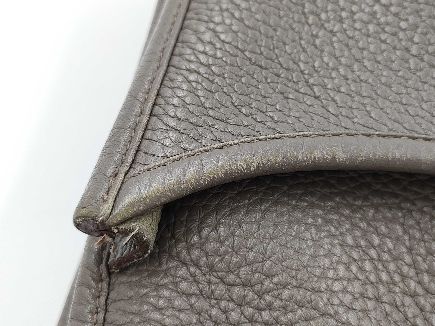 HERMES Evelyn 3 Trion P Etupe Shoulder Bag