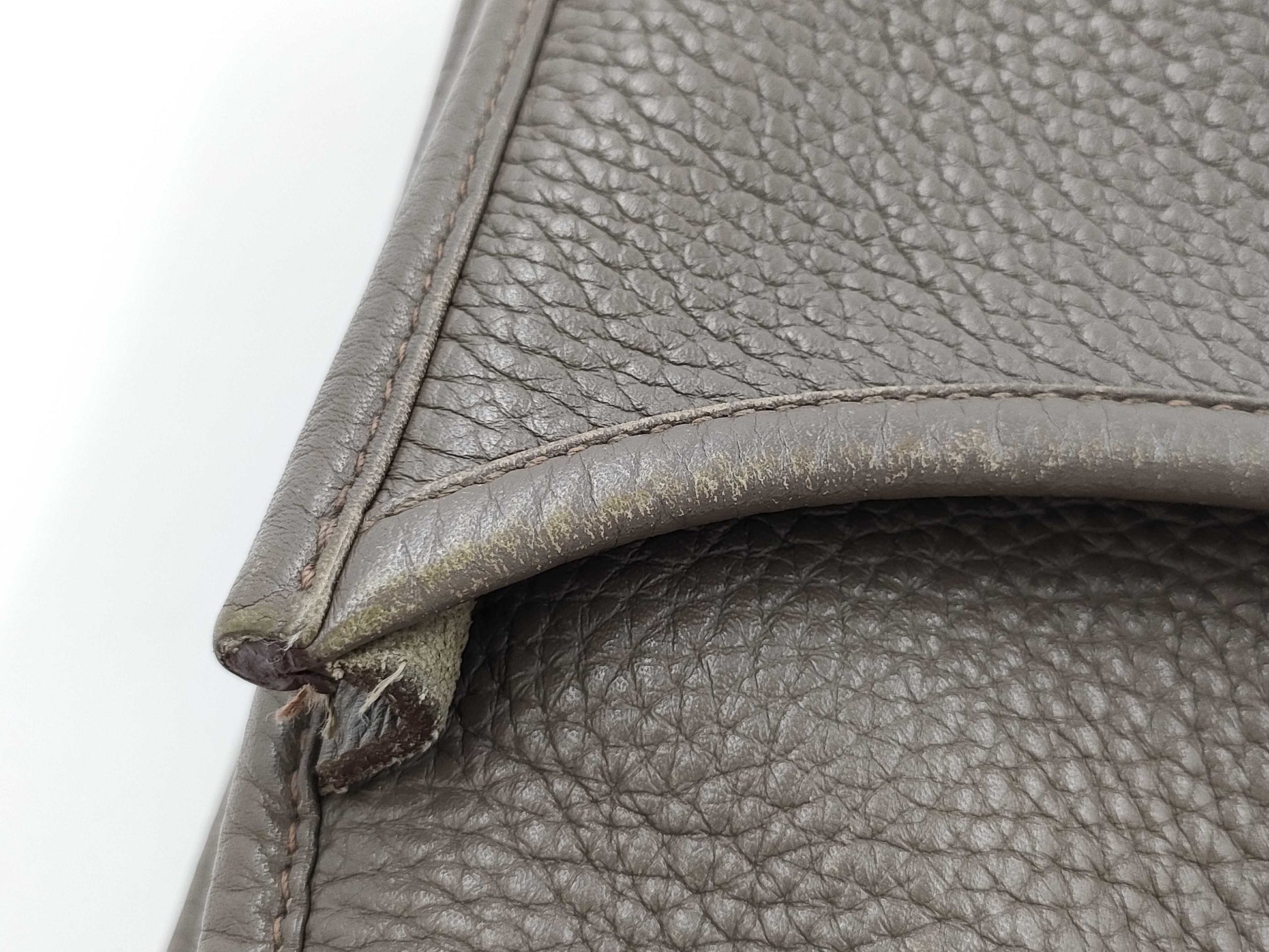 HERMES Evelyn 3 Trion P Etupe Shoulder Bag