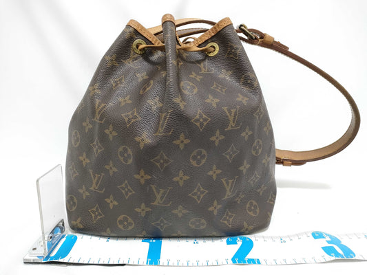 LOUIS VUITTON RFID Unverifiable Monogram Louis Vuitton Noe Shoulder Bag