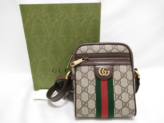 GUCCI GG Supreme Sherry Shoulder Bag