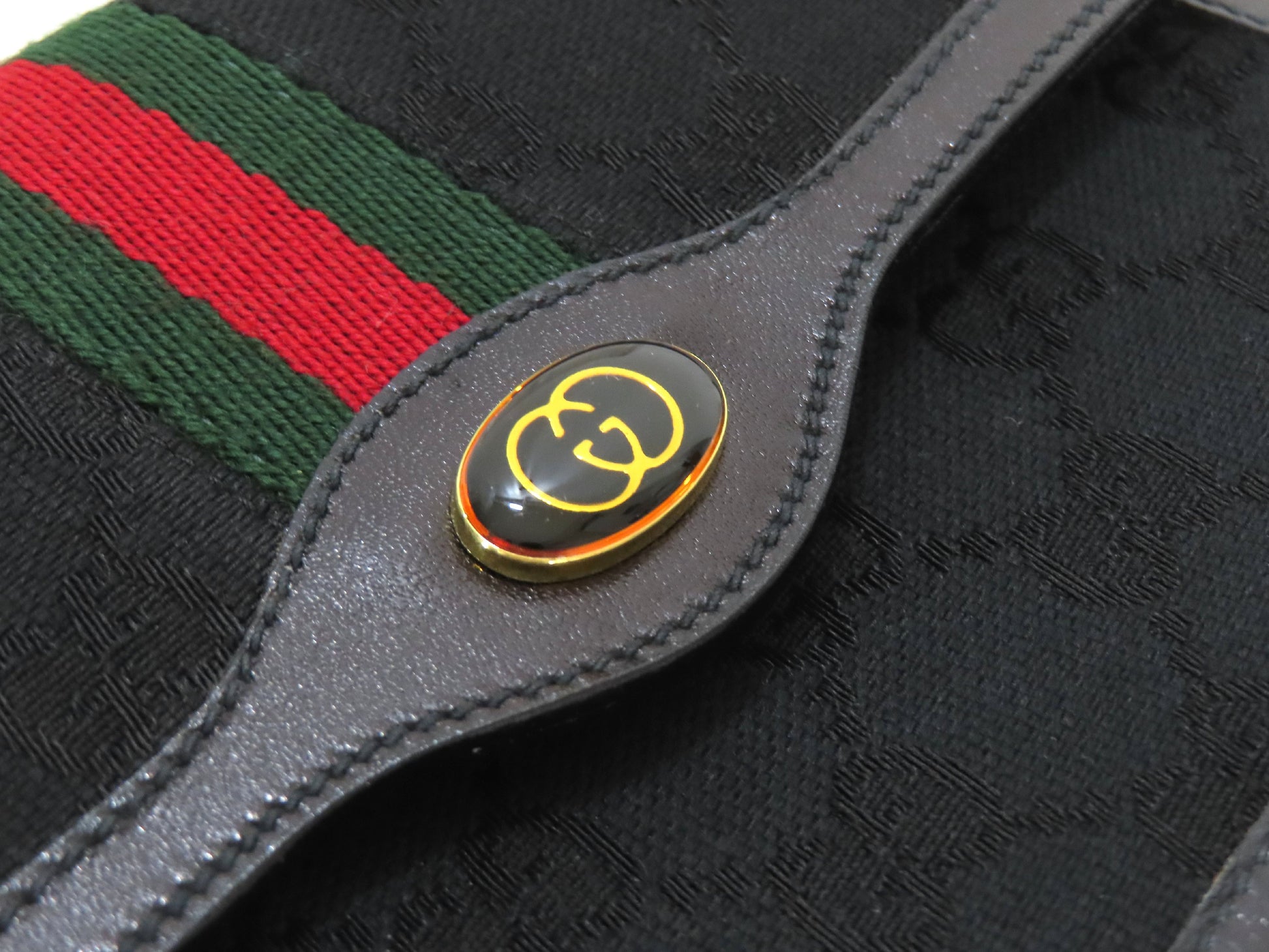 GUCCI Sherry Mini Clutch Bag