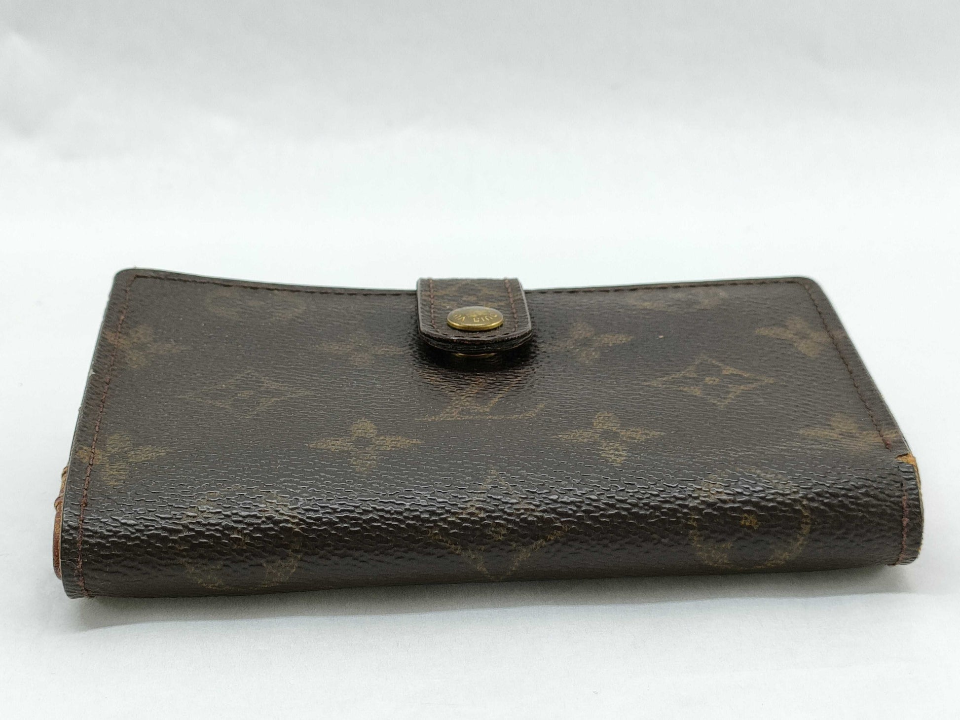 LOUIS VUITTON Monogram Louis Vuitton Monogram Folding Wallet
