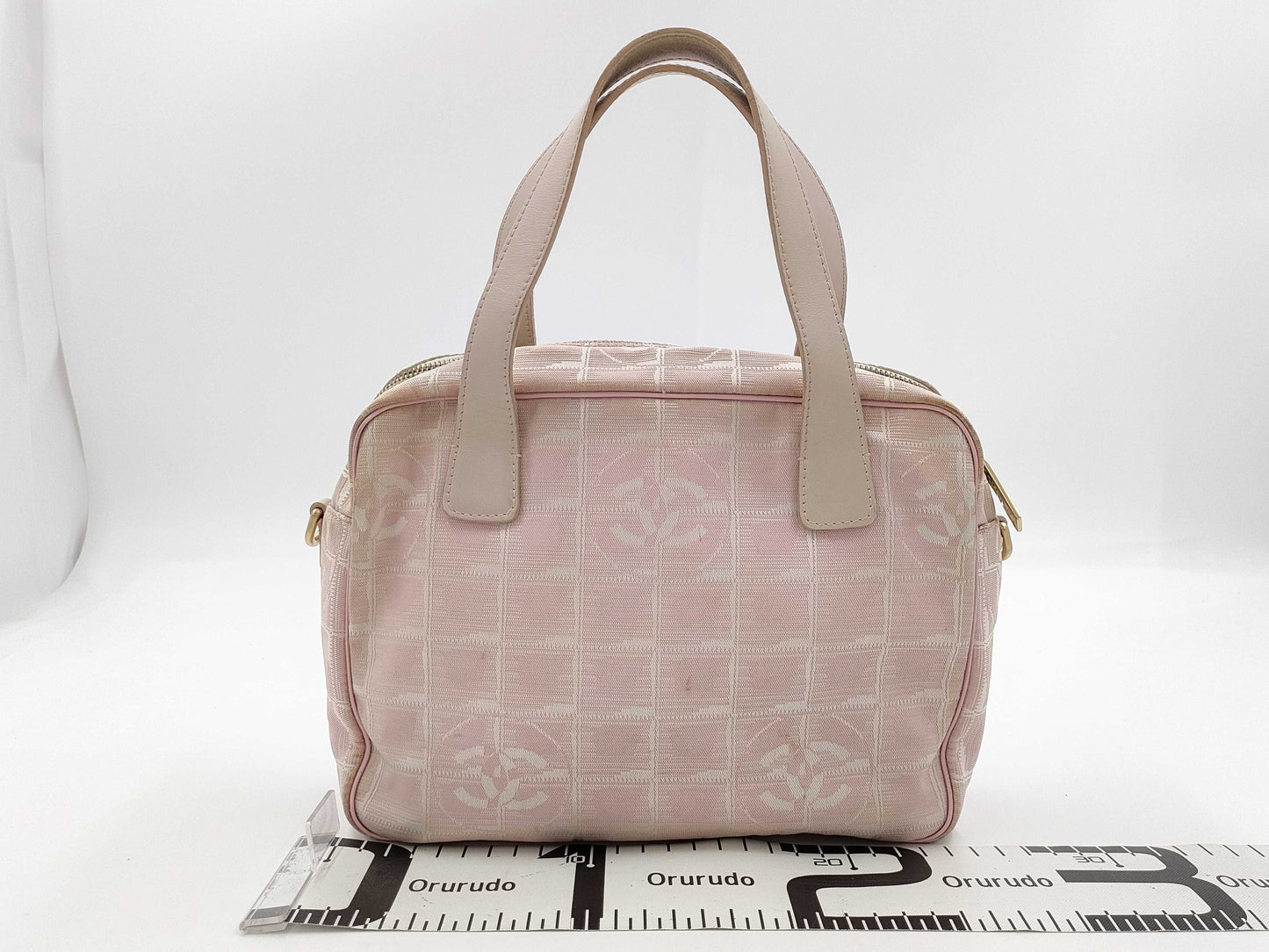 CHANEL New Travel Handbag Pink Handbag