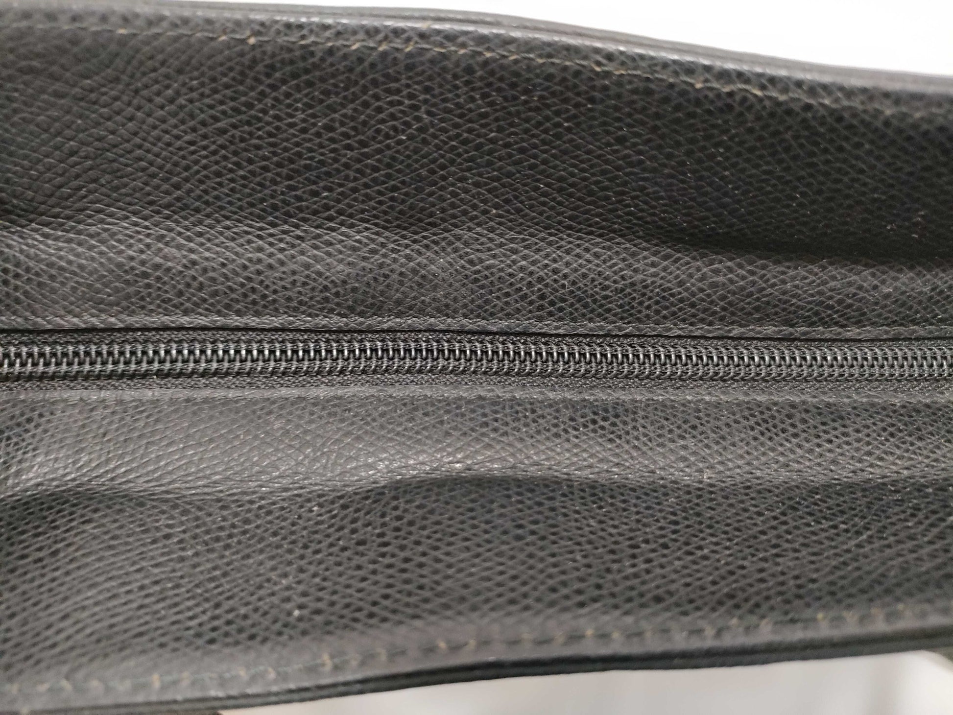Yves Saint Laurent YSL Leather Tote Bag Black Tote Bag