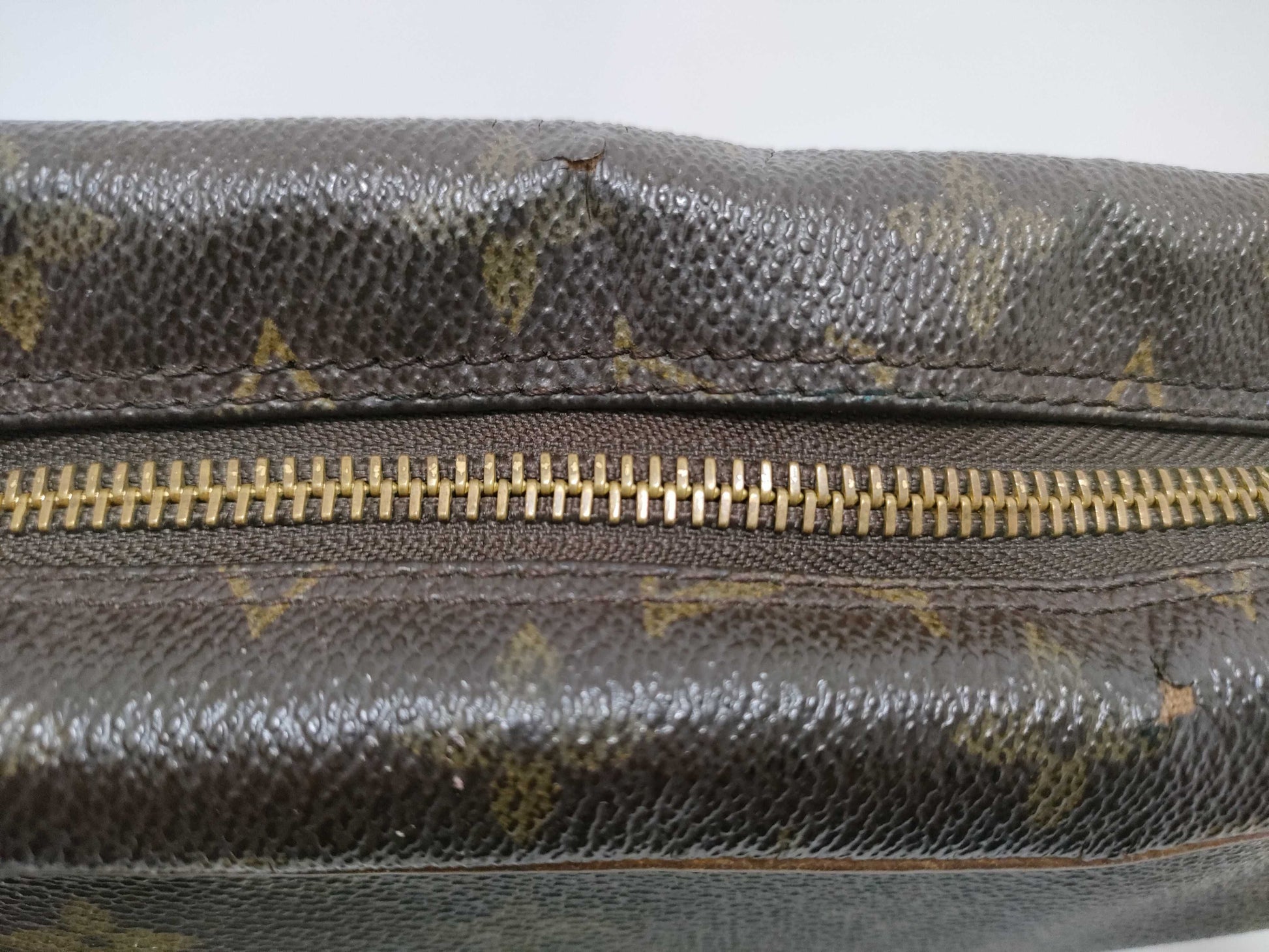 LOUIS VUITTON RFID Unverifiable Monogram Compiègne Second Bag