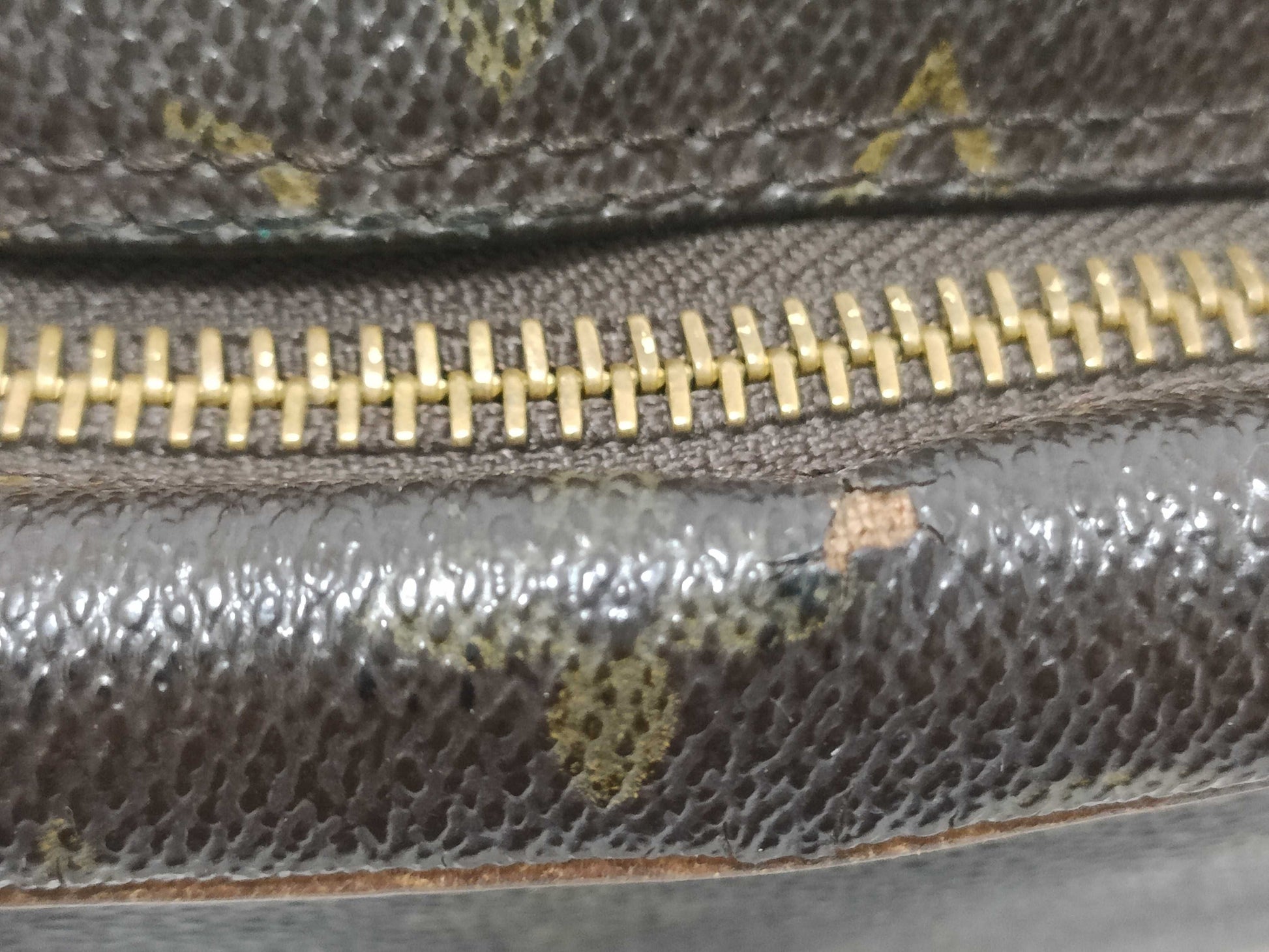 LOUIS VUITTON RFID Unverifiable Monogram Compiègne Second Bag